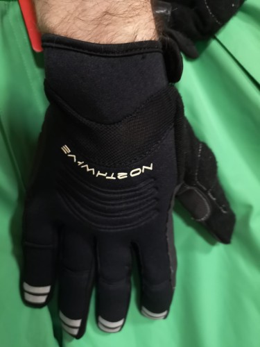 RĘKAWICZKI NORTHWAVE RAOTOR LONG CZARNE.jpg