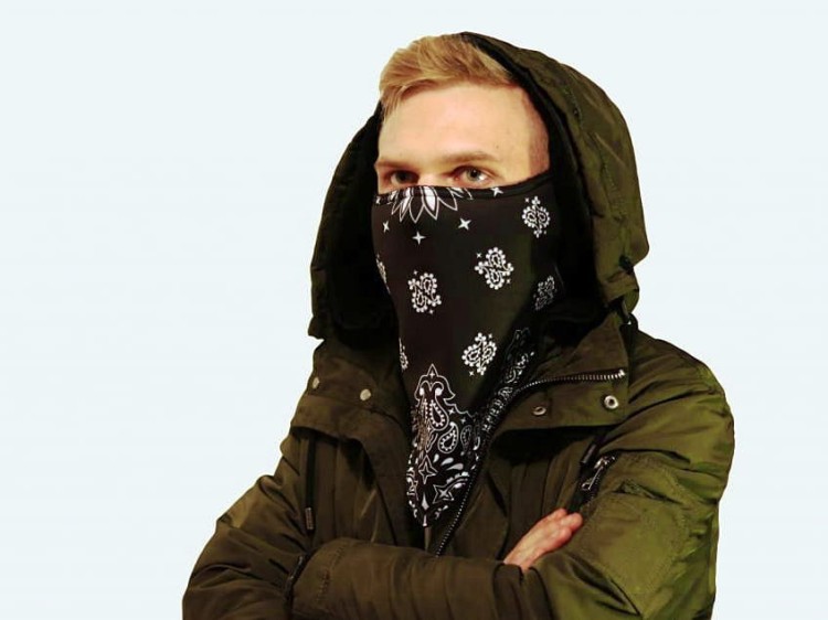 Maska Snow Galaktyka.jpg