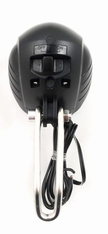 LAMPA PRZÓD LED 110C DYNAMO W PIAŚCIE 25 LUX _2.jpg