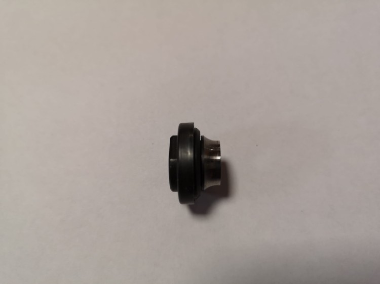 KONUS PIASTY TYŁ SHIMANO Z USZCZELKĄ_1.jpg