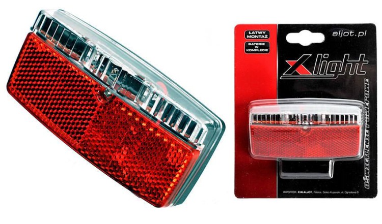 LAMPA TYŁ X-LIGHT NA BAGAŻNIK  XC-120C.jpg
