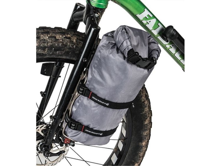 Koszyk na butelkę BLACKBURN OUTPOST CARGO (na torbę, worek, śpiwór) aluminiowy 155g.jpg