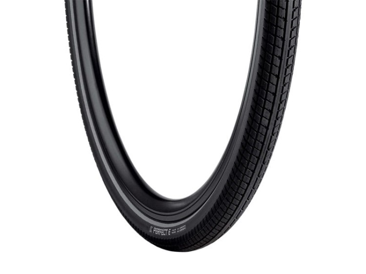 Opona trekking VREDESTEIN PERFECT E 26x1.75 refleks czarna.jpg