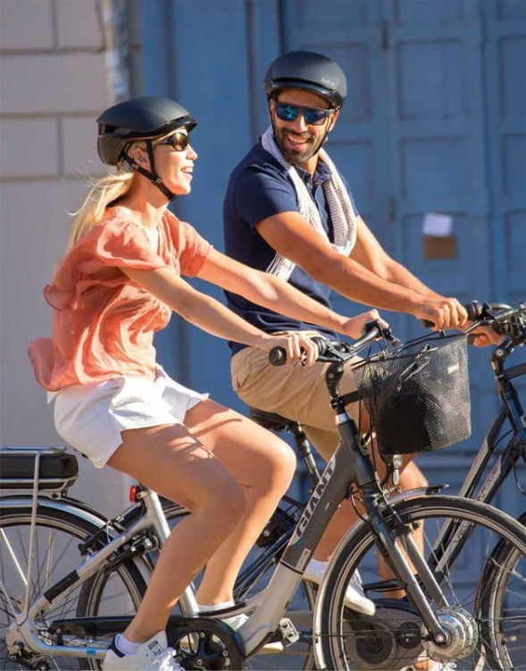 KASK BOLLE STANDARD.jpg
