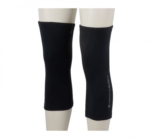 OCIEPLACZ NORTHWAVE NA KOLANA CZARNY S.jpg