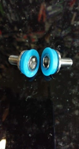 ŚRUBY DO MECHANIZMU KORBOWEGO LGB-815 CR-MO KPL.2-SZT NIEBIESKIE.jpg